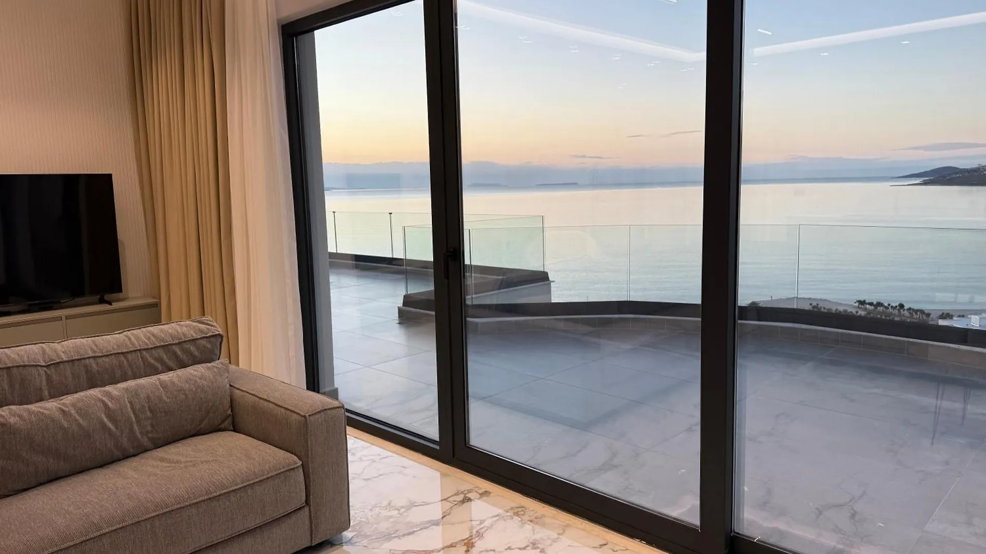 Appartamento Twin Luxury Penthouses Sarandë