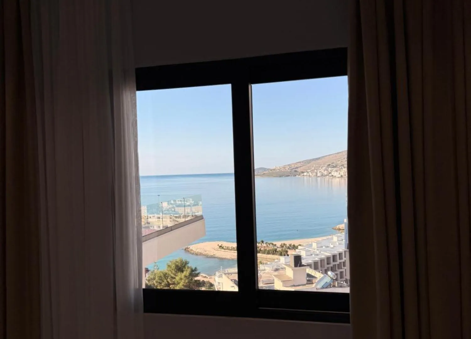 Twin Luxury Penthouses Sarandë
